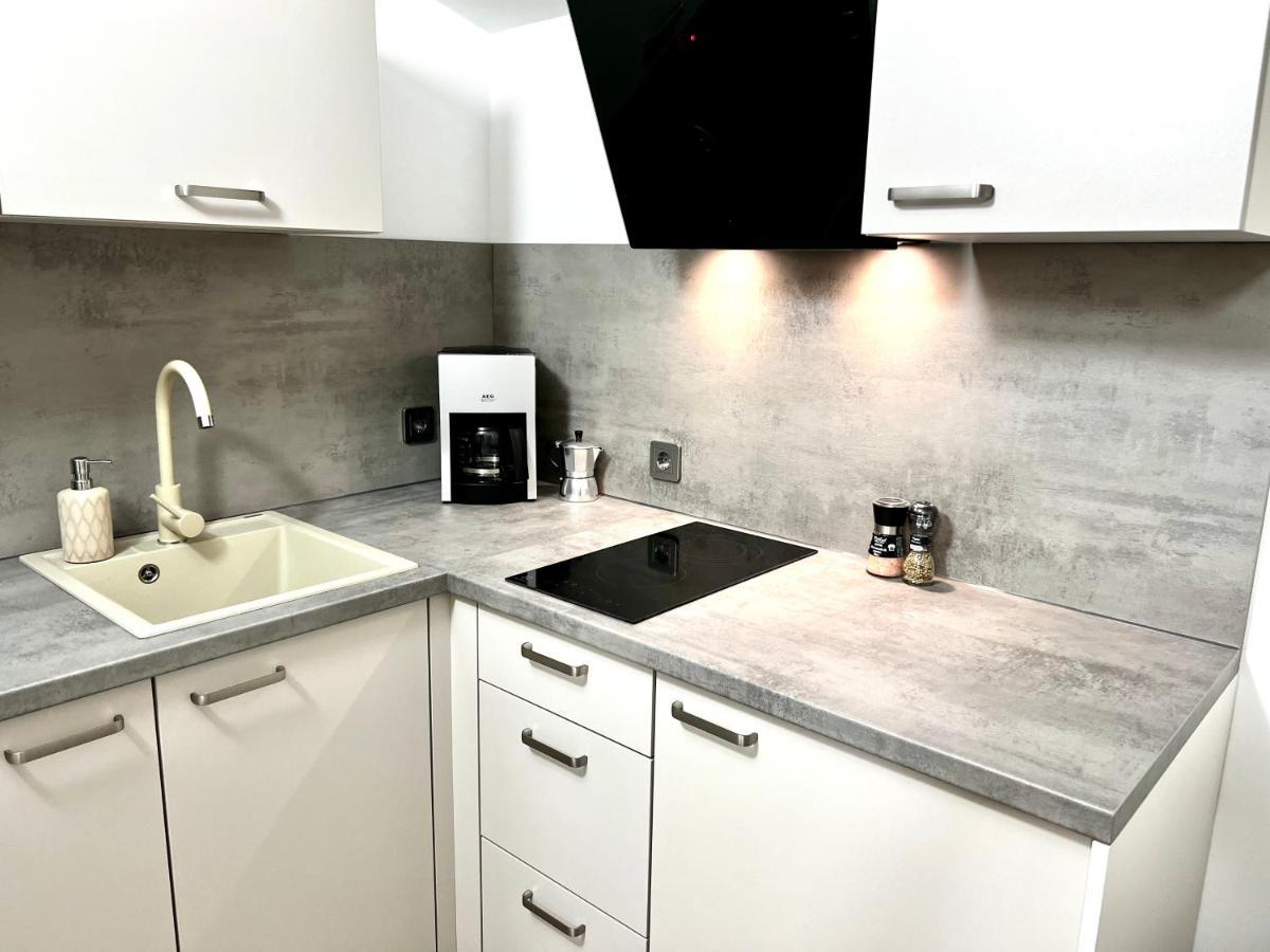 פאז'אנה Apartman Dino מראה חיצוני תמונה