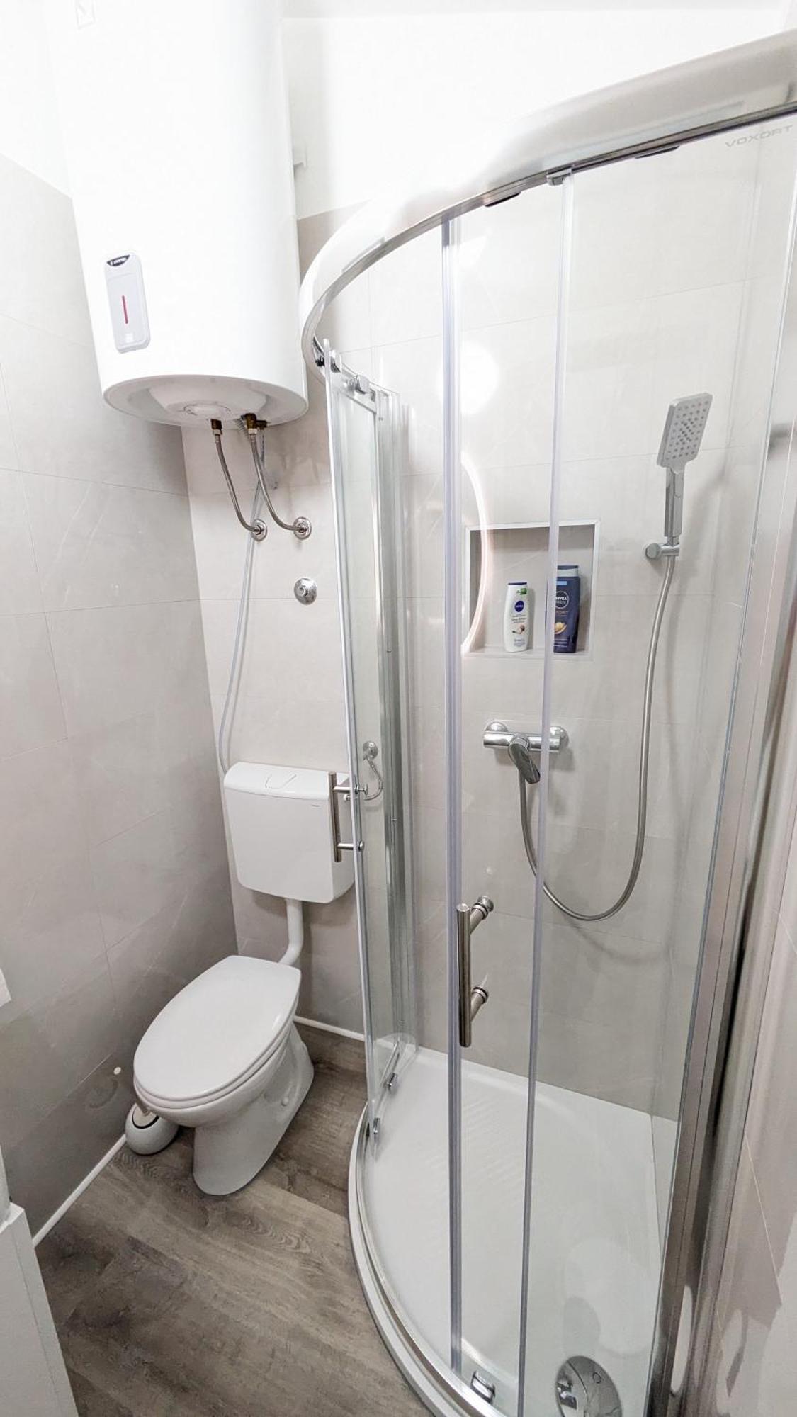 פאז'אנה Apartman Dino מראה חיצוני תמונה