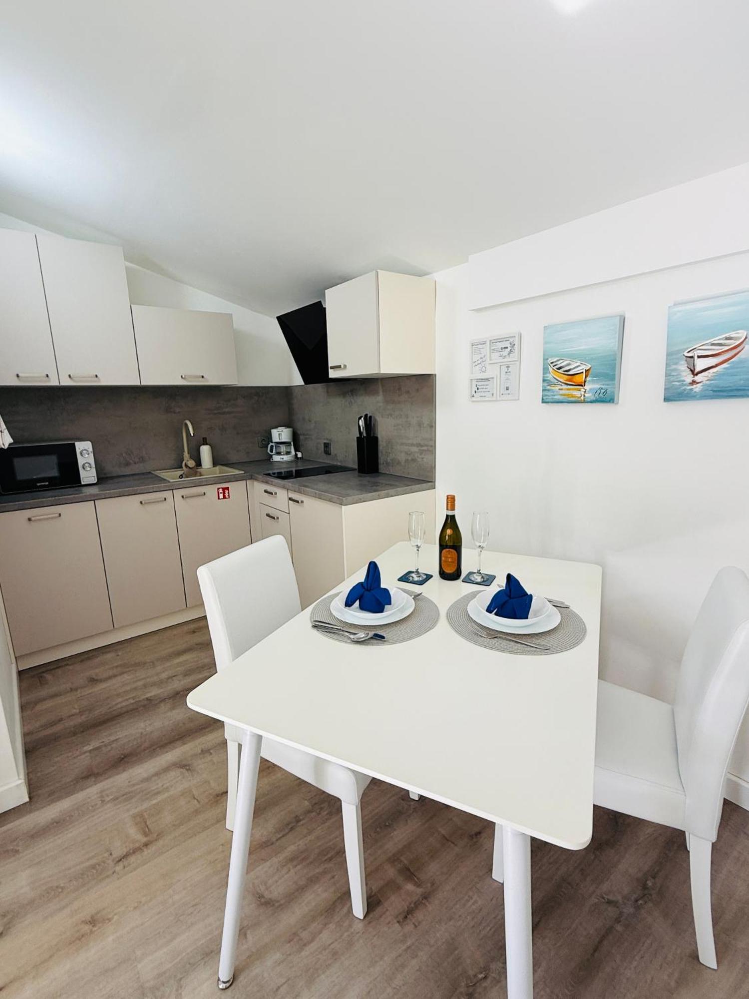 פאז'אנה Apartman Dino מראה חיצוני תמונה